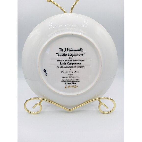 MJ Hummel Little Explorers Plate Little Companions Limited Edition 1989 8 Inch - Picture 5 of 10